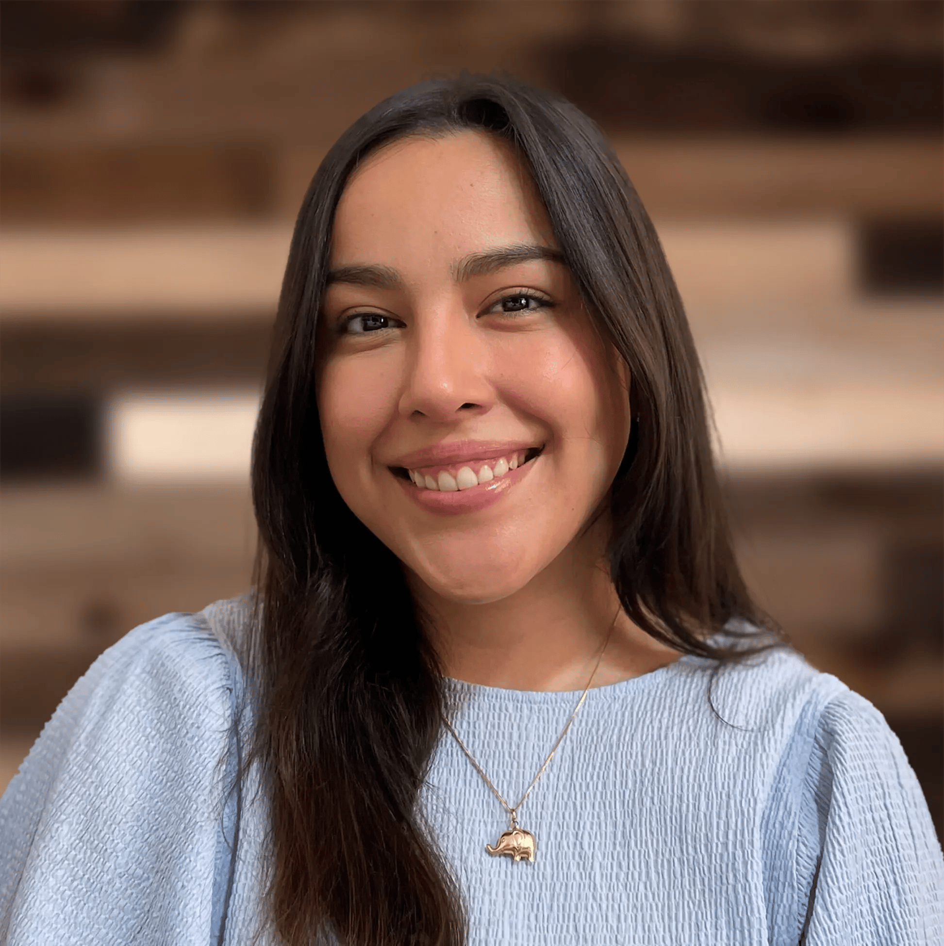 Headshot of Alejandra Miranda