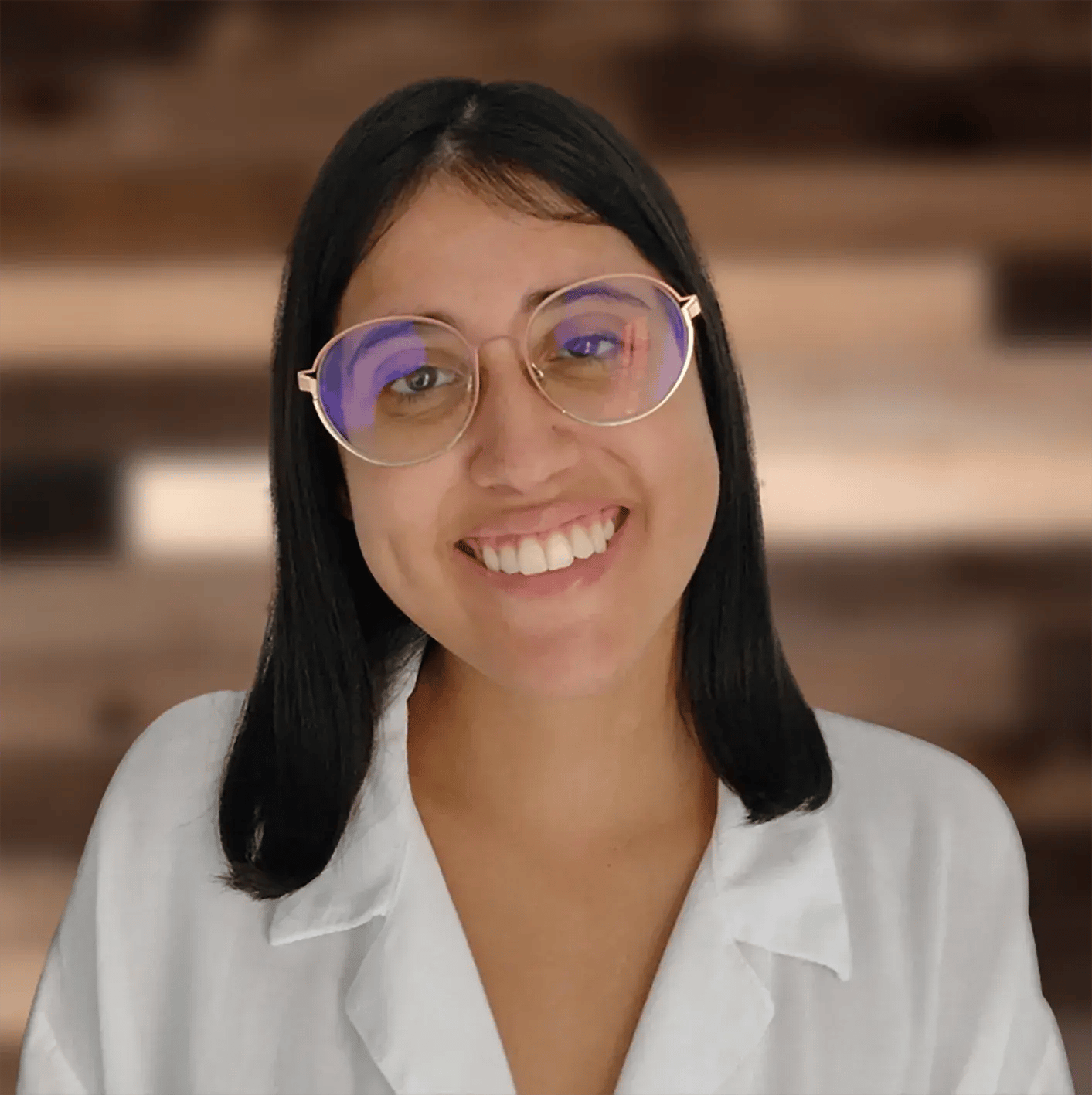 Headshot of Virginia Miño
