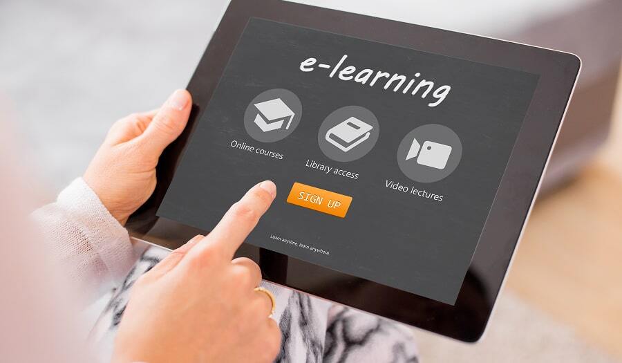 eLearning dashboard on tablet